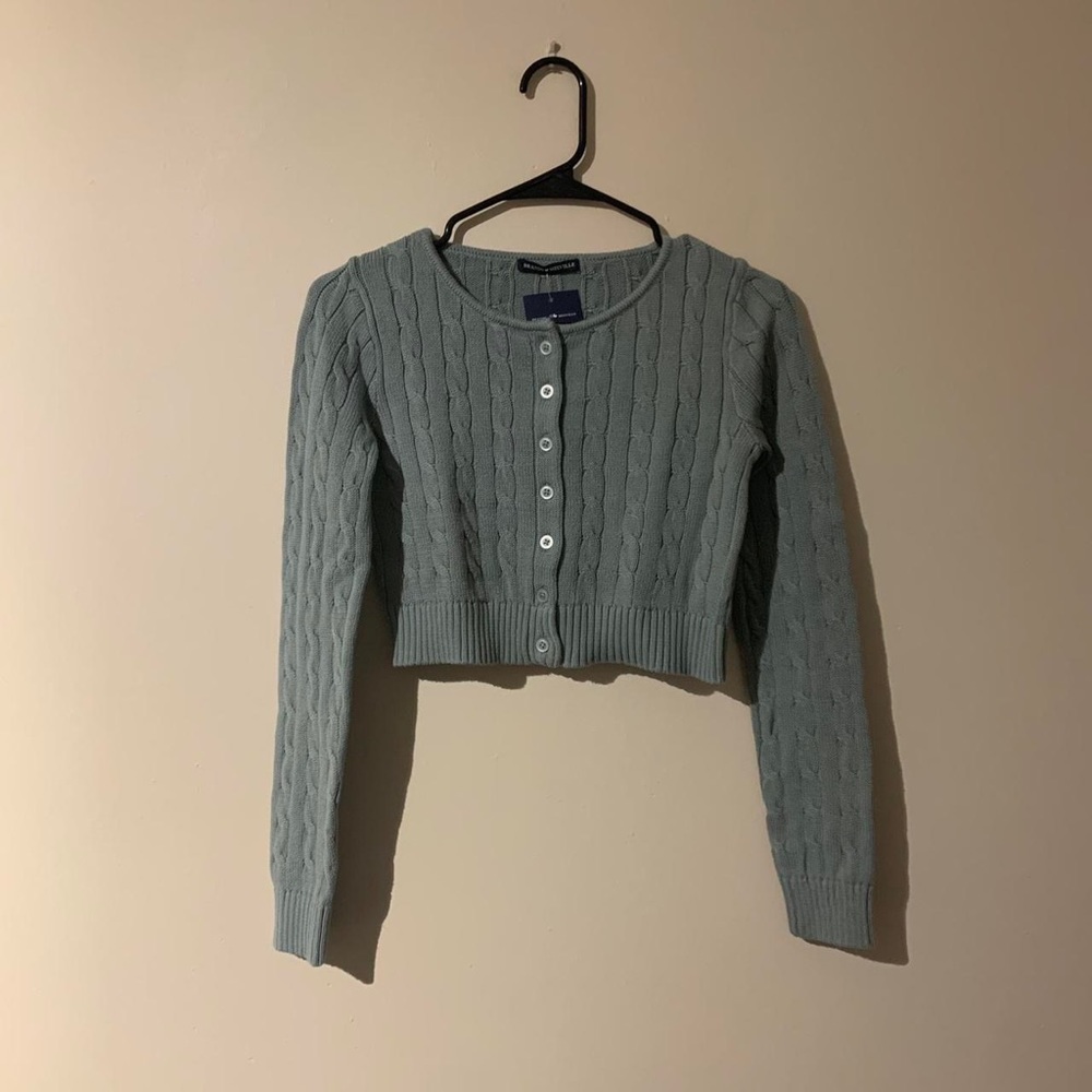 Brandy Melville sweater